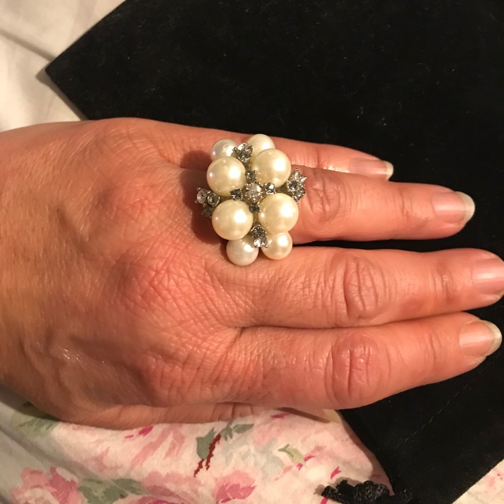 Cluster Ring - Picture 2 of 5